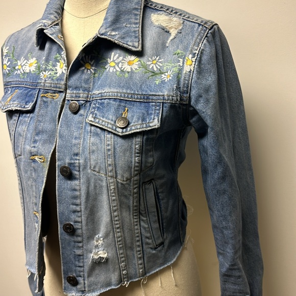 Veronica Beard Daisy Denim Jacket - Picture 6 of 12